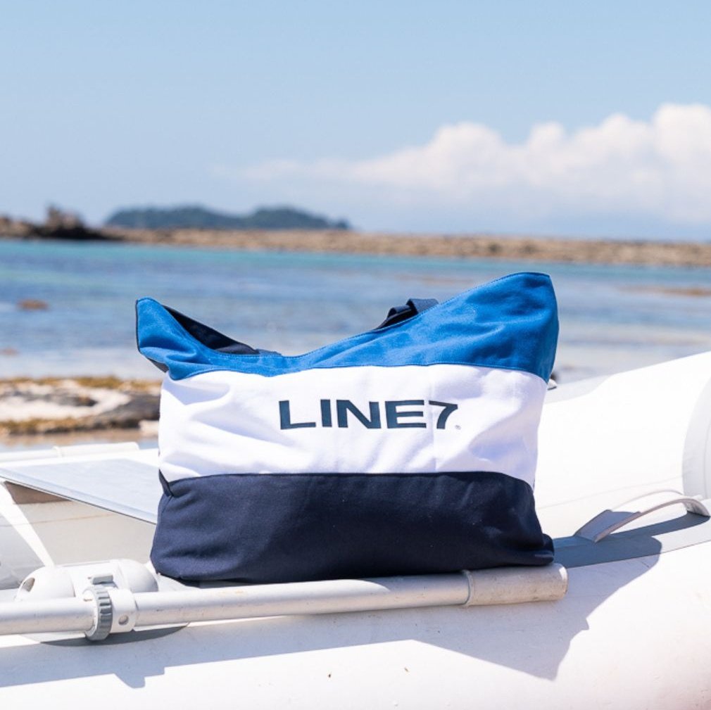 Line 7 REEF TOTE BAG